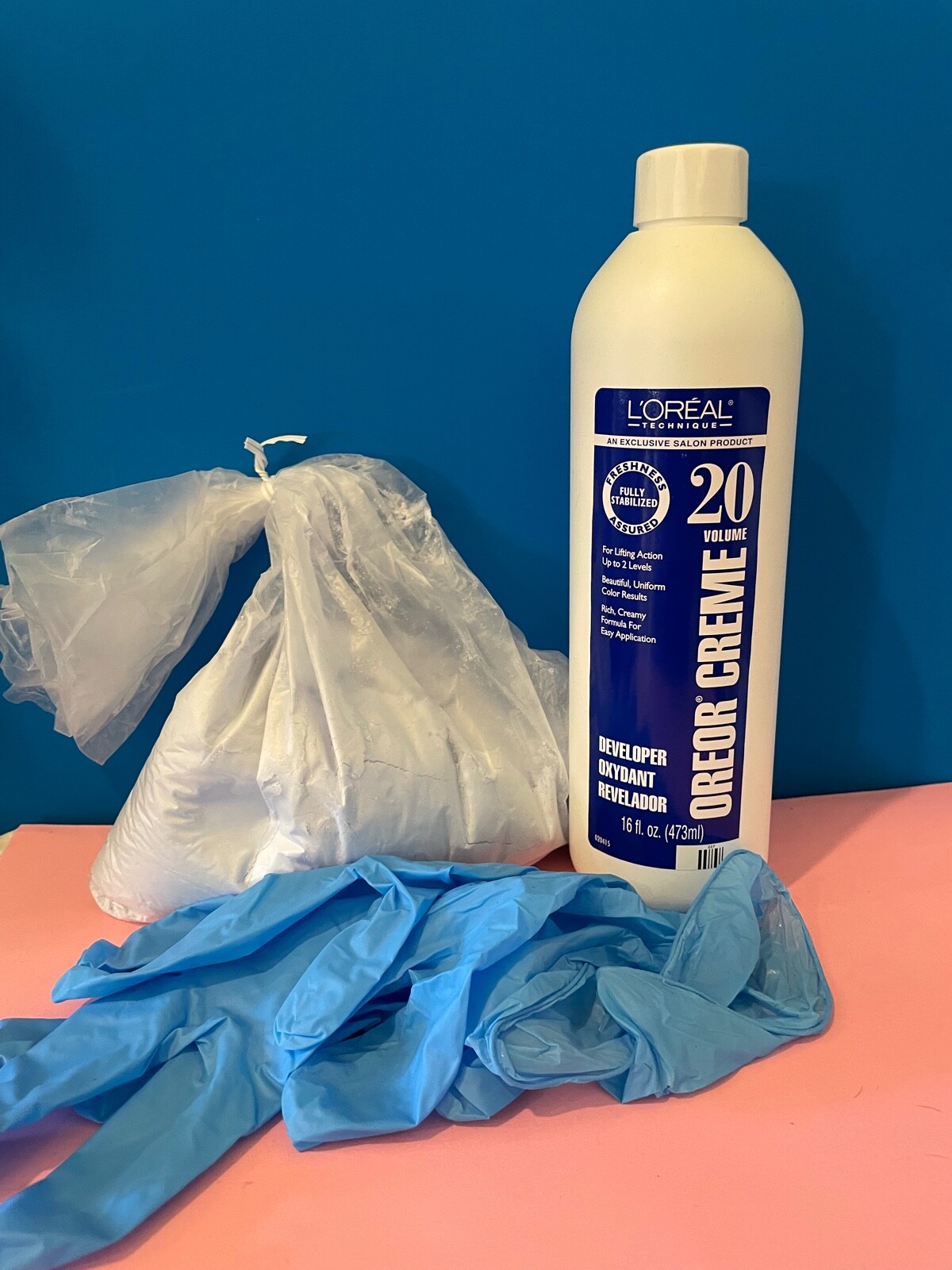 L'oreal Quick Blue Powder Bleach 16oz + Creme Developer 16oz + Gloves Choose