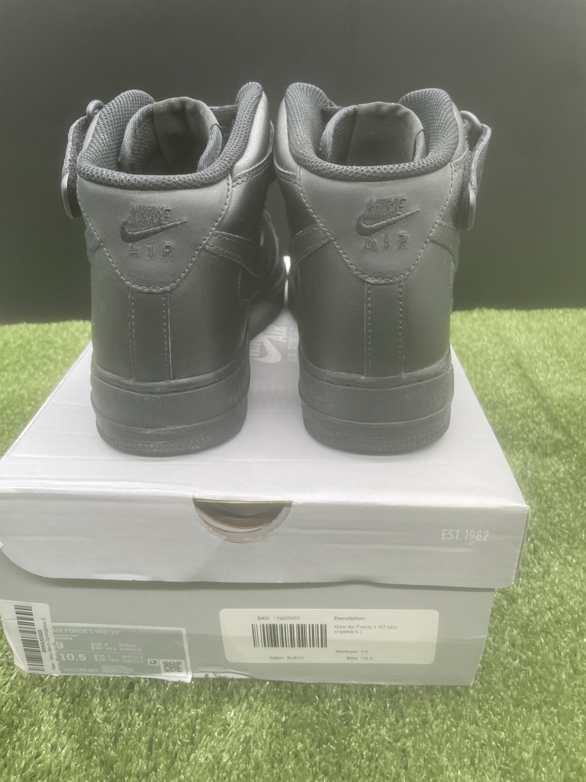 [CW2289-001] Mens Nike Air Force 1 Mid '07 'Triple Black' SIZE 9
