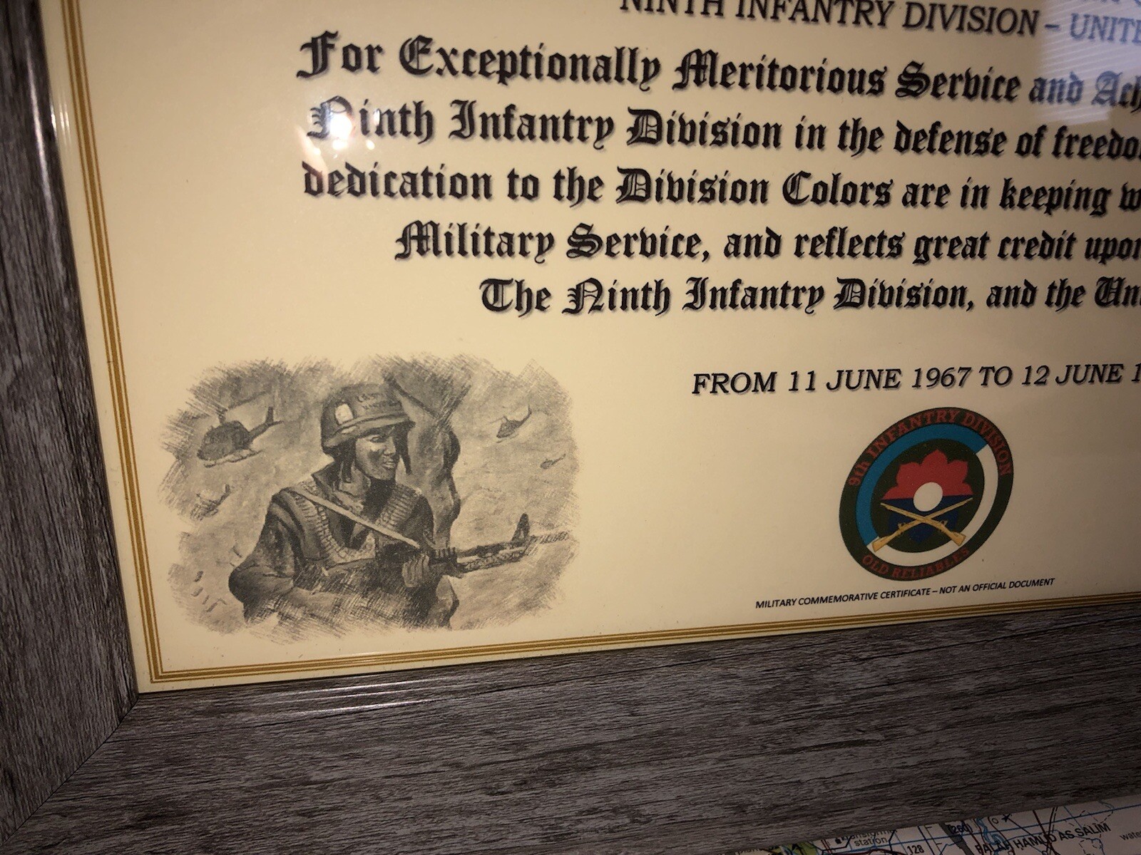 9TH INFANTRY DIVISION / COMMEMORATIVE - CERTIFICATE OF COMMENDATION