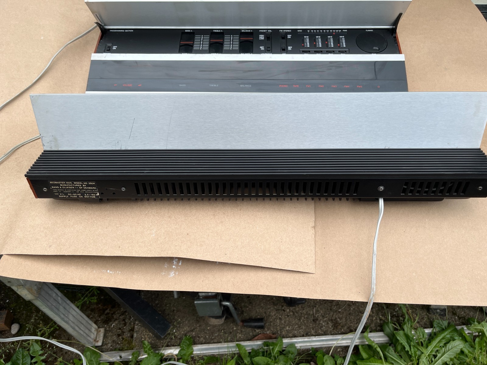Bang & Olufsen BeoMaster 2400 T 2902 AND ONE 1900 MODEL NO. 2904