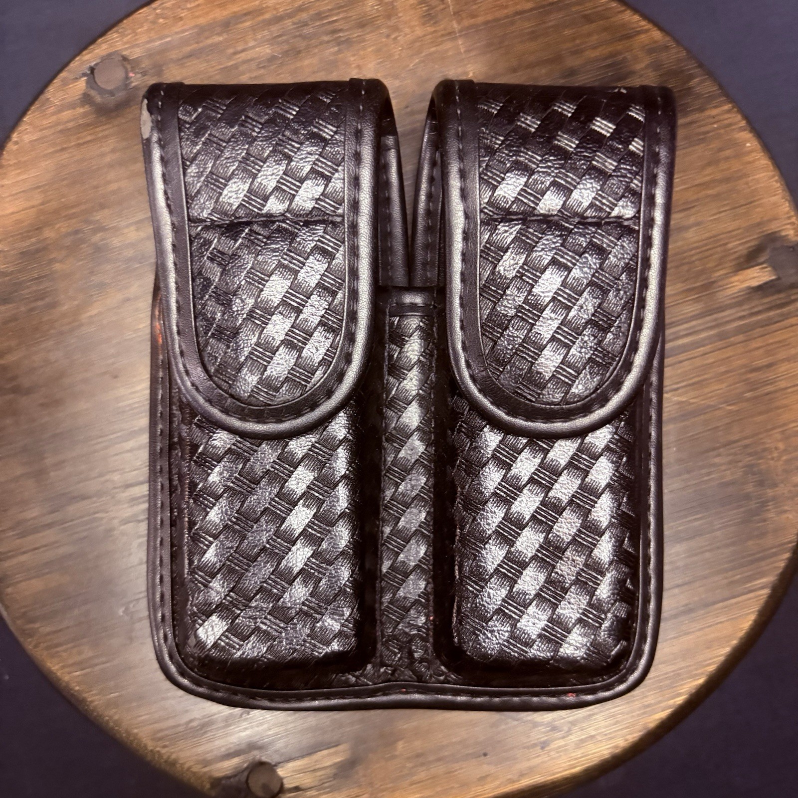 Bianchi 7902 Double Magazine Pouch Size 2 Glock 17 Snap Basket Weave Sig Sauer