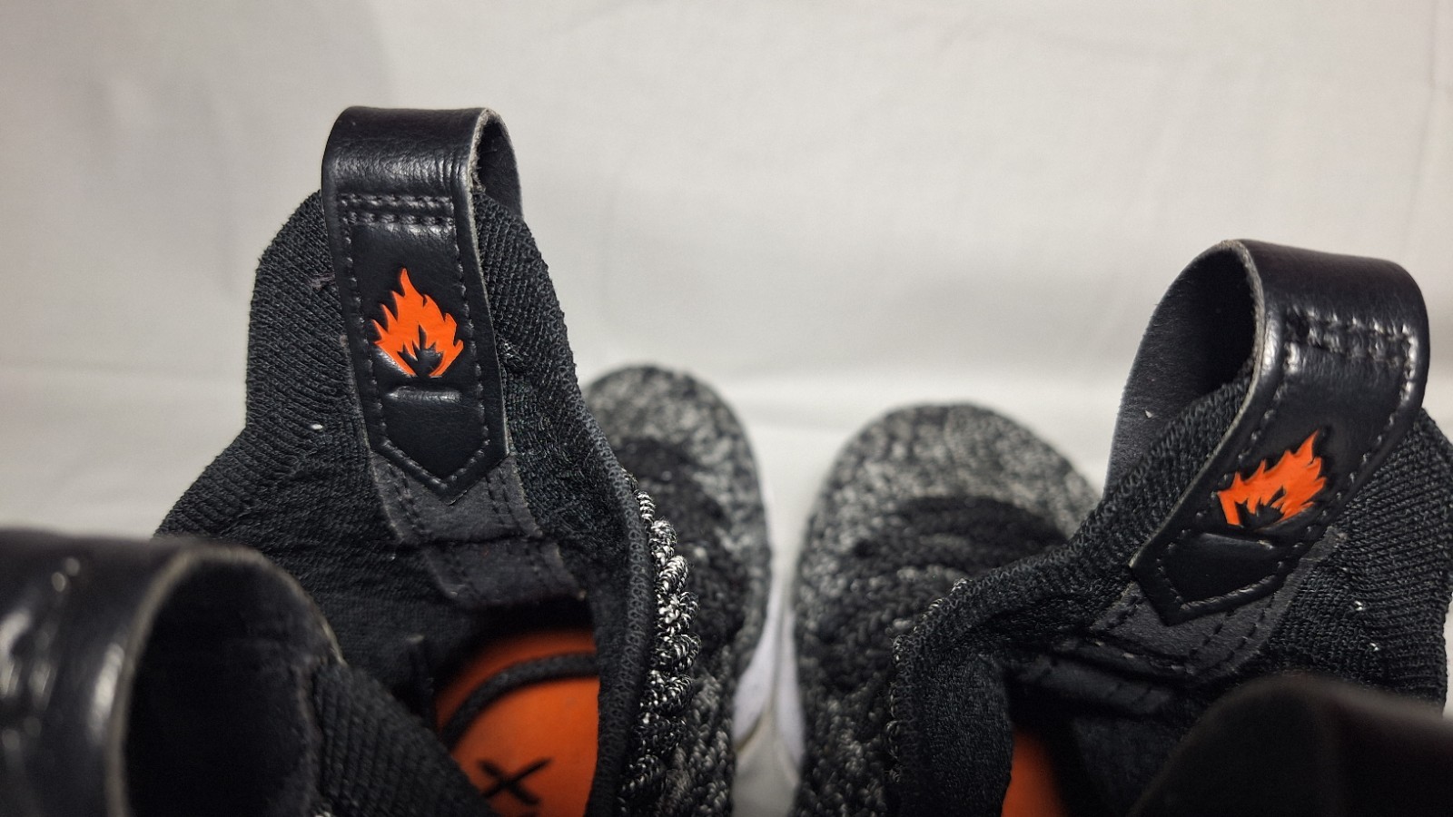 Size 10.5 - Nike LeBron 15 Ashes - 897648-002