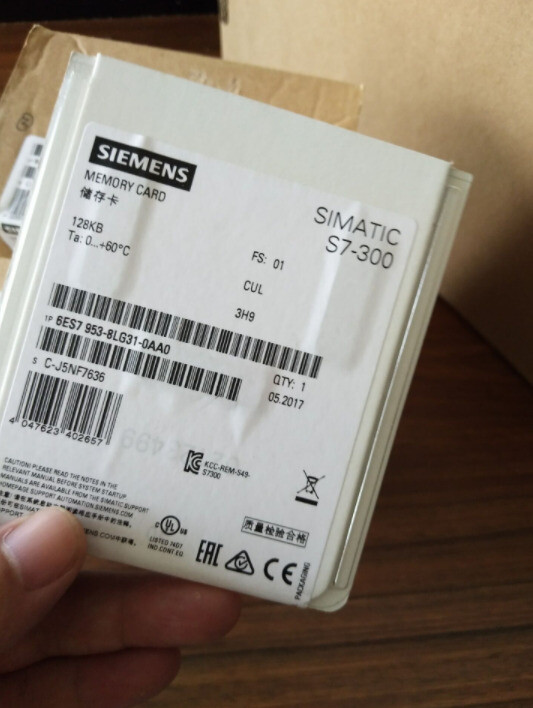 1PCS Siemens S7-300 Memory Card 6ES7953-8LG31-0AA0 128KB -New Free Shipping *SE