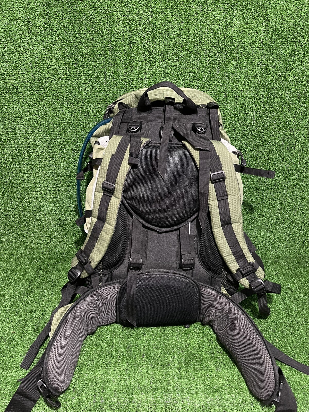 Swiss Gear Hydration Backpack