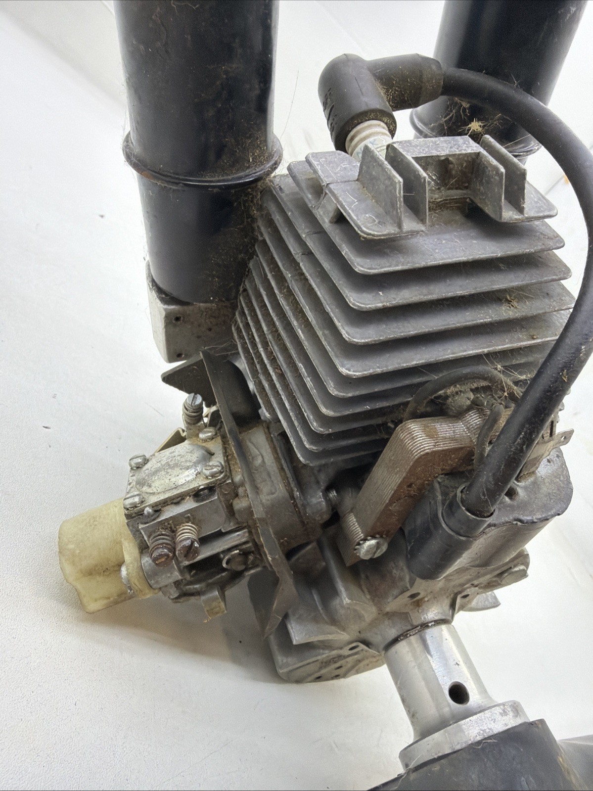 QUADRA Model Airplane Engine with Prop And Muffler