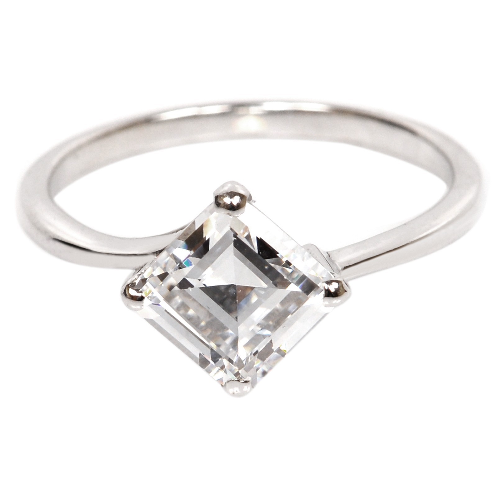 D/VVS1 2.00 Carats Octagon Shape Solitaire Ring In 925 Silver - Tariffs Free