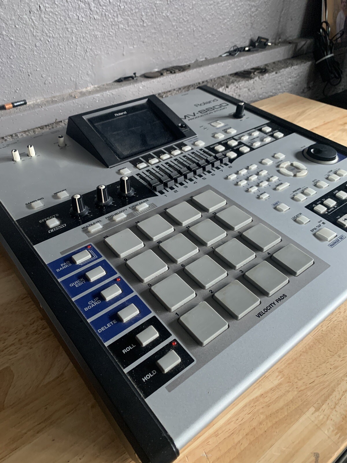 roland mv 8800
