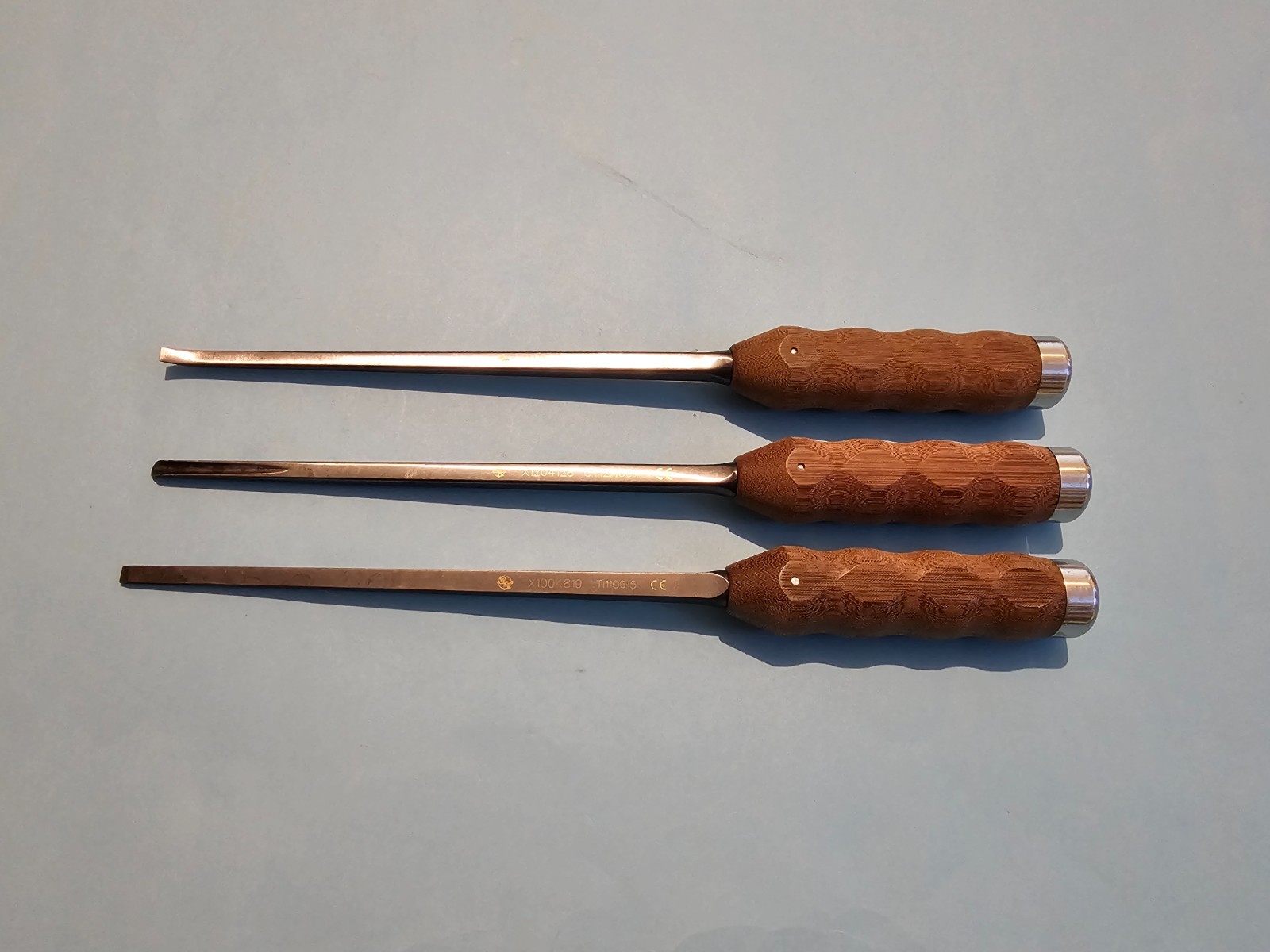 Medtronic Surgical Chisel X1204219, X1204218, X1004819 ------ SUPER SALE