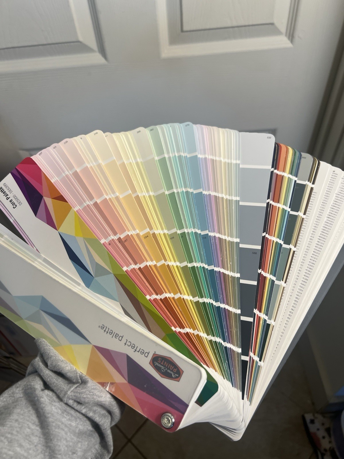 Dunn Edwards Paint Perfect Palette Color Cards Fan Deck (2017)