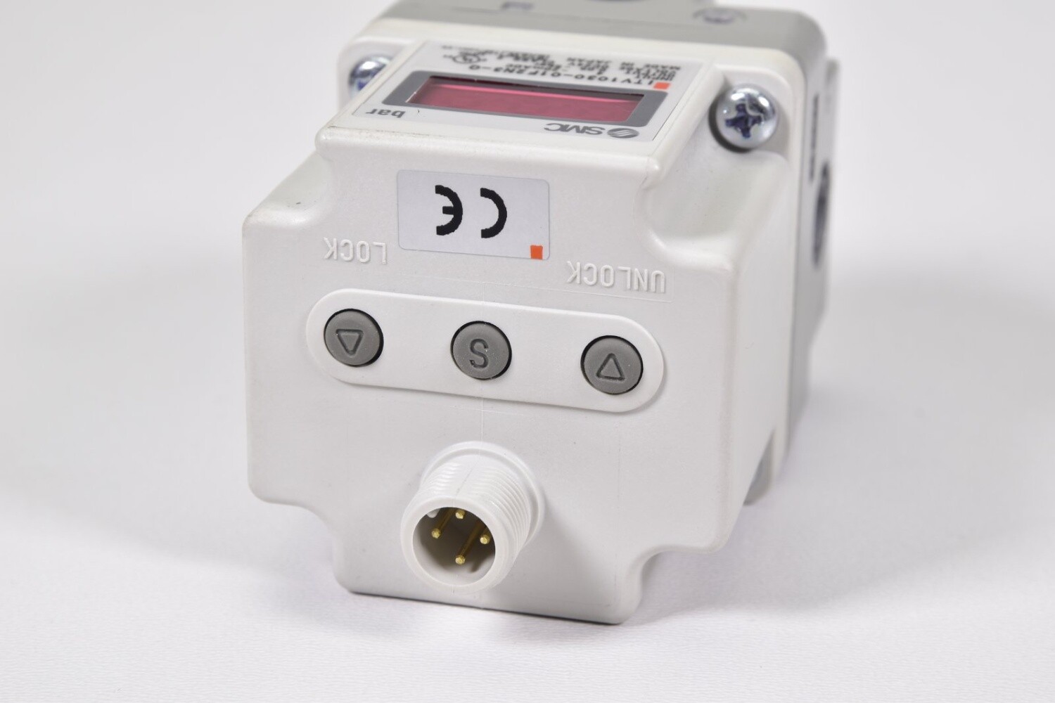 SMC ITV1030-01F2N3-Q, electro-pneumatic regulator