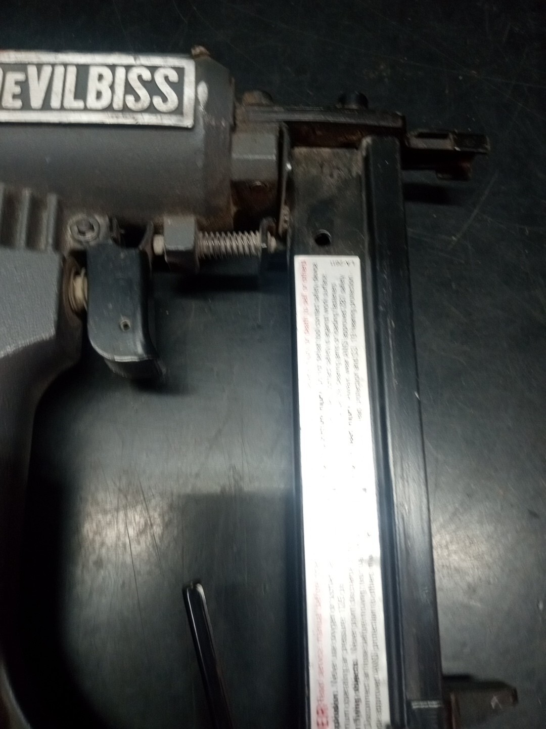 Devilbiss Staple Gun Stapler Model NCS2 Compressor Pneumatic 3/8- 1” Air Tack