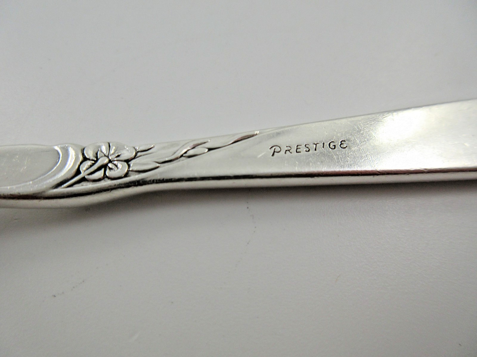Oneida Prestige FIRELIGHT 5 Dinner Forks Silverplate Flatware