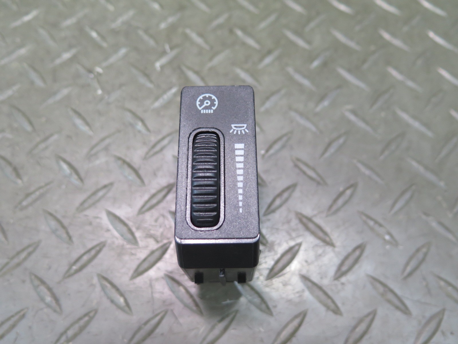02-05 FORD THUNDERBIRD INSTRUMENT PANEL DIMMER LIGHT CONTROL KNOB SWITCH OEM