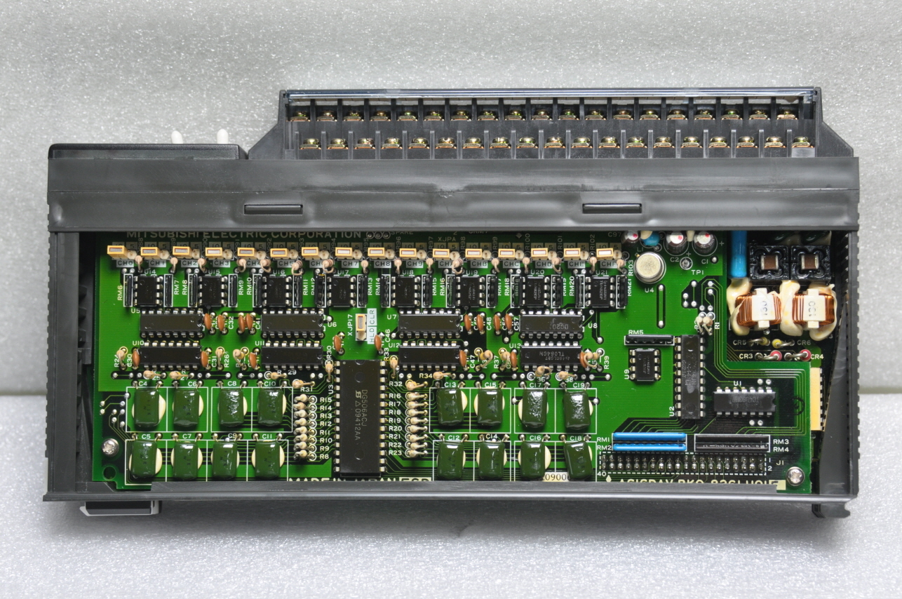 MITSUBISHI MELSEC PROGRAMMABLE CONTROLLER A616DAV
