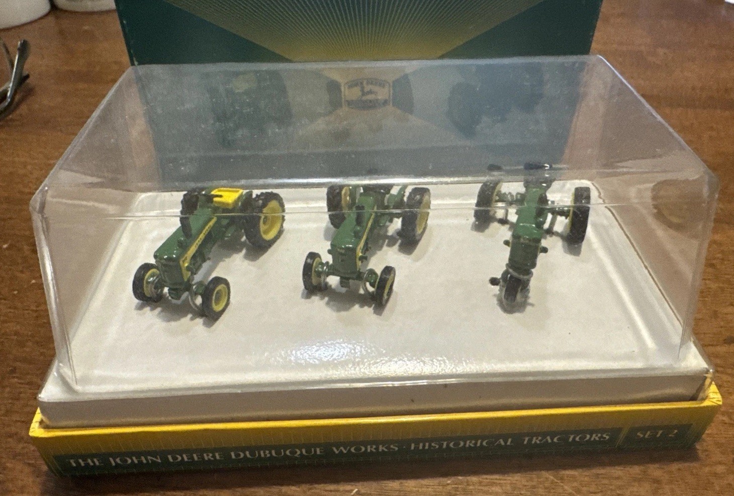 Ertl John Deere Dubuque Works Historical Industrial Tractors Diecast 1:64 - New