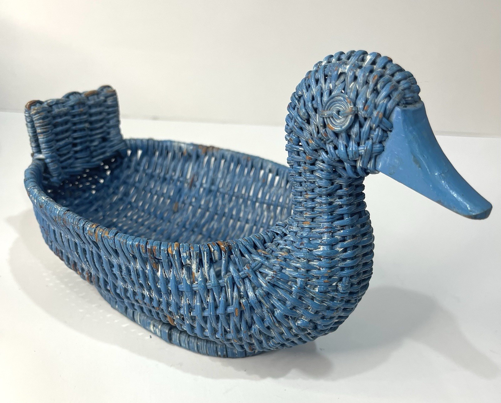 Vtg Ducks-2 Wicker Rattan Basket Wooden Beak 1 HOMCO cottagecore Farmhouse