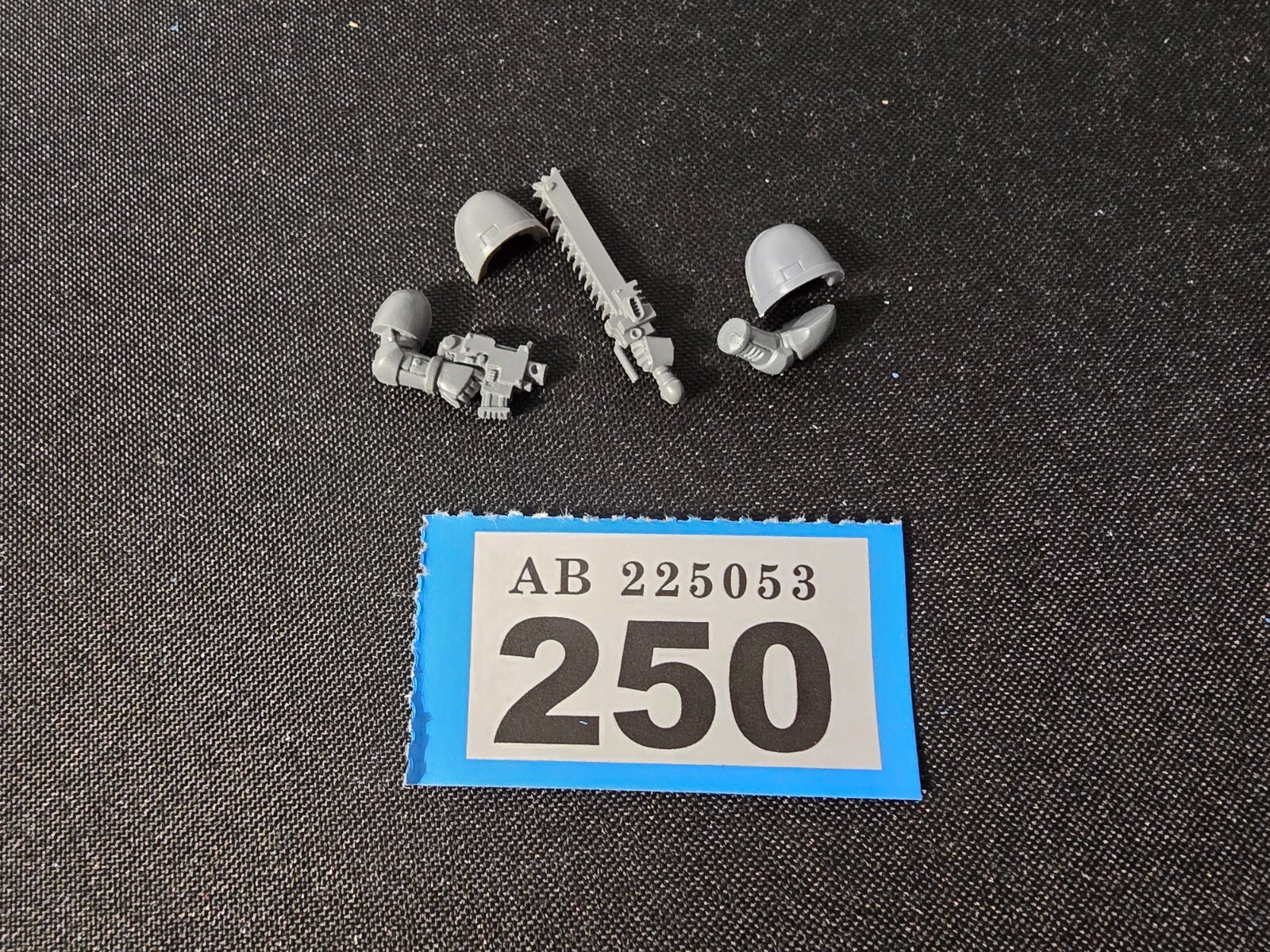 Games Workshop Warhammer 40k Bits Space Marines Sergeant Upgrade Parts