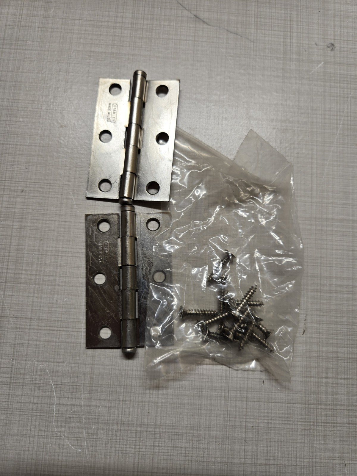 Stanley 295 2.5 26D Satin Chrome steel hinges 2.5" tall x 5/8" Leaves 1 1/2" WID