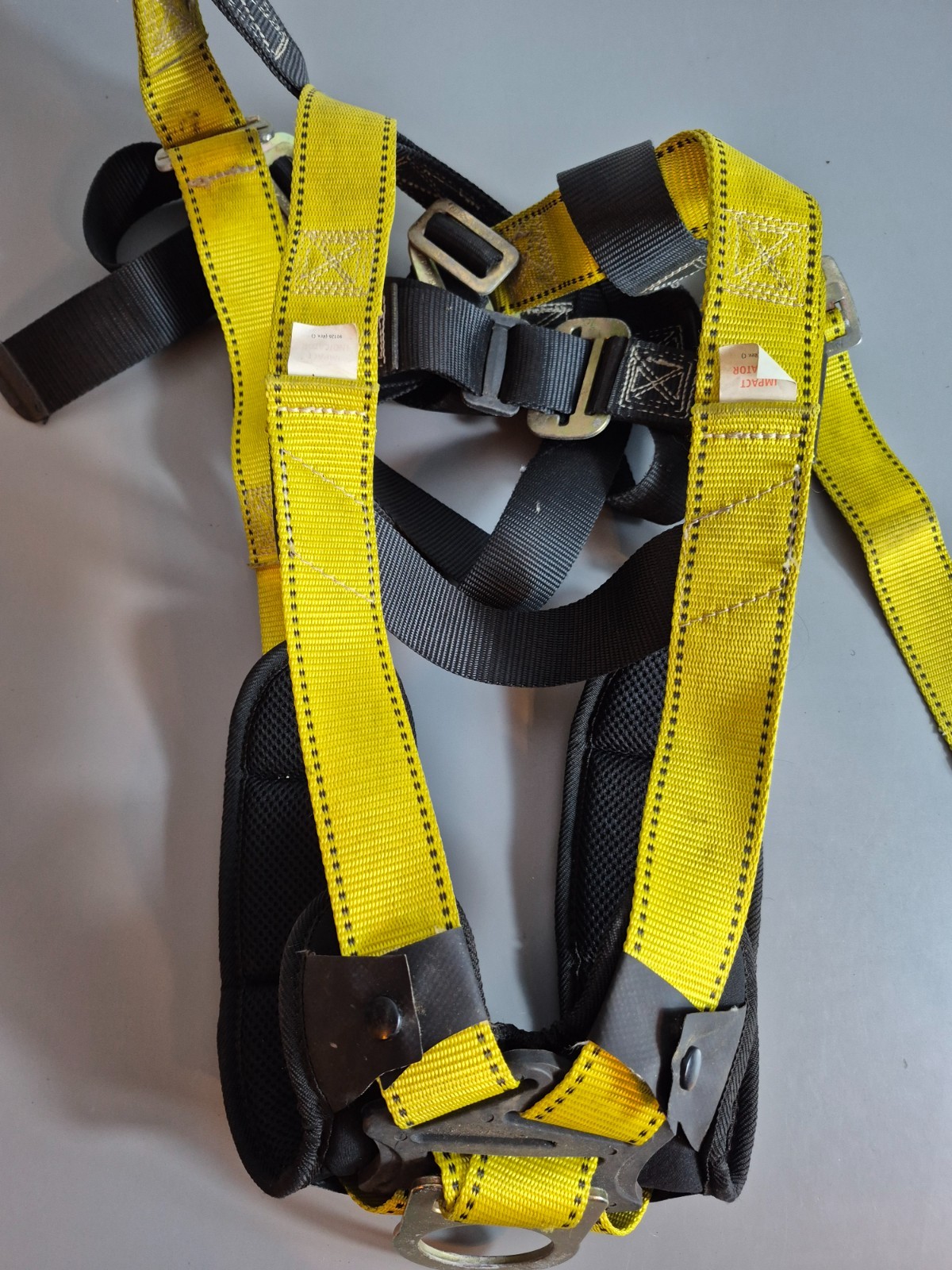 Guardian Fall Protection Roofing Safety Harness Medium Large Black Yellow