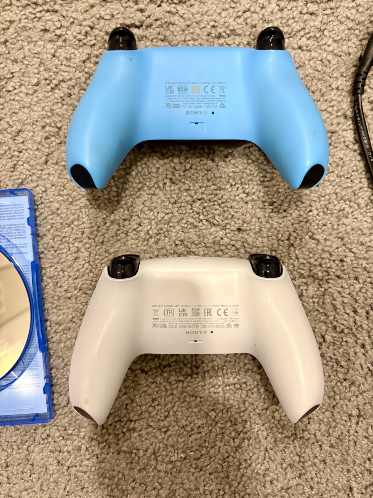 PS5 CF1-1015A Disc Edition, Stand, 2 Controllers and Dragon Ball Sparking Zero