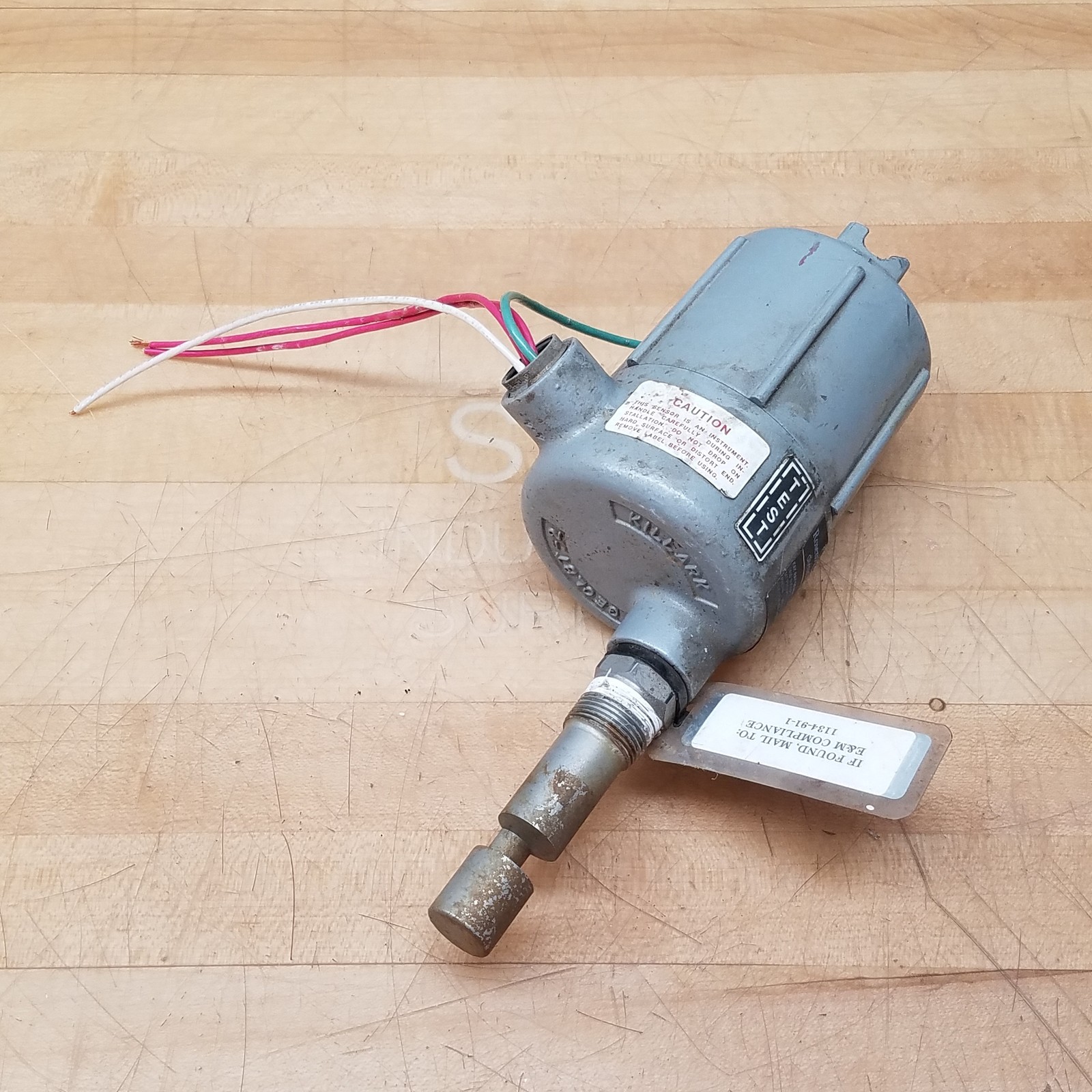 Rosemount RC307SS Level Switch, 117Vac Power - USED