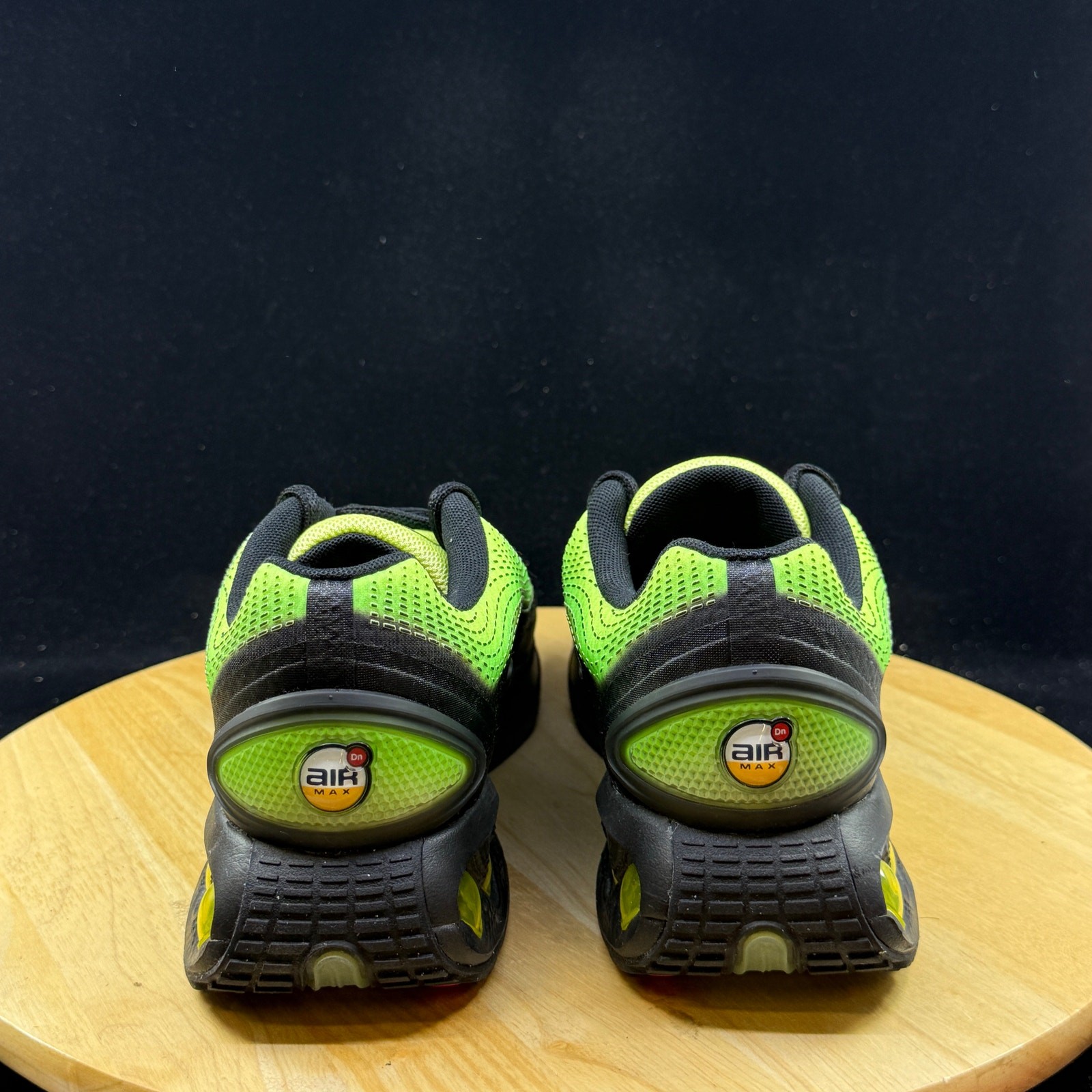 Nike Air Max DN AMD Light Lemon Twist Black HV3521-700 Size 9