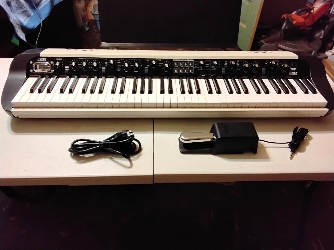 Korg SV-2S Vintage 73-Key Stage Piano With Built-in Speakers