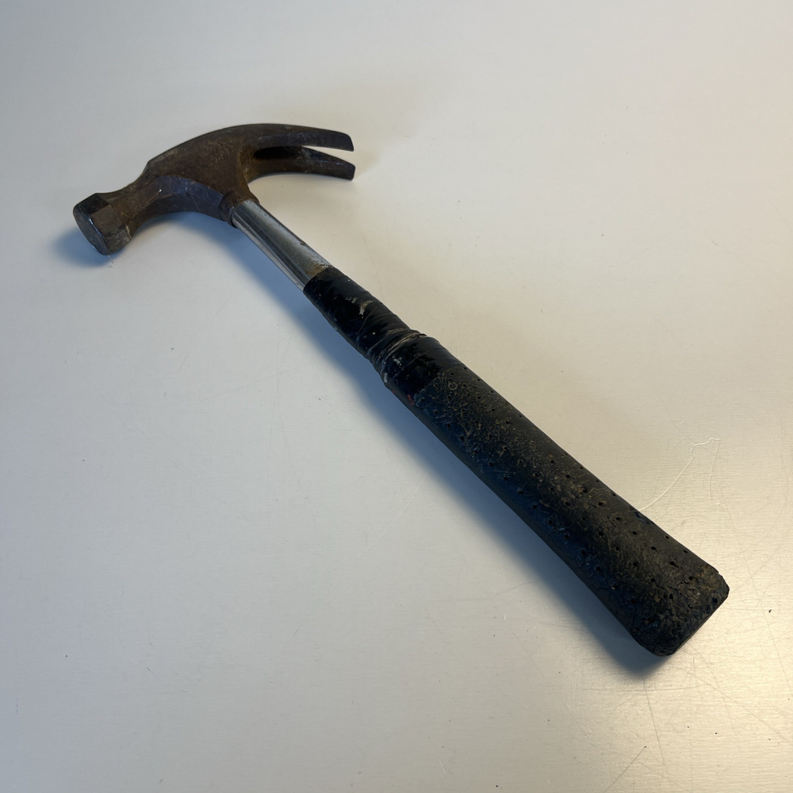 Vintage PowerKraft 3777 Claw Hammer – Montgomery Ward USA – 16oz Tool