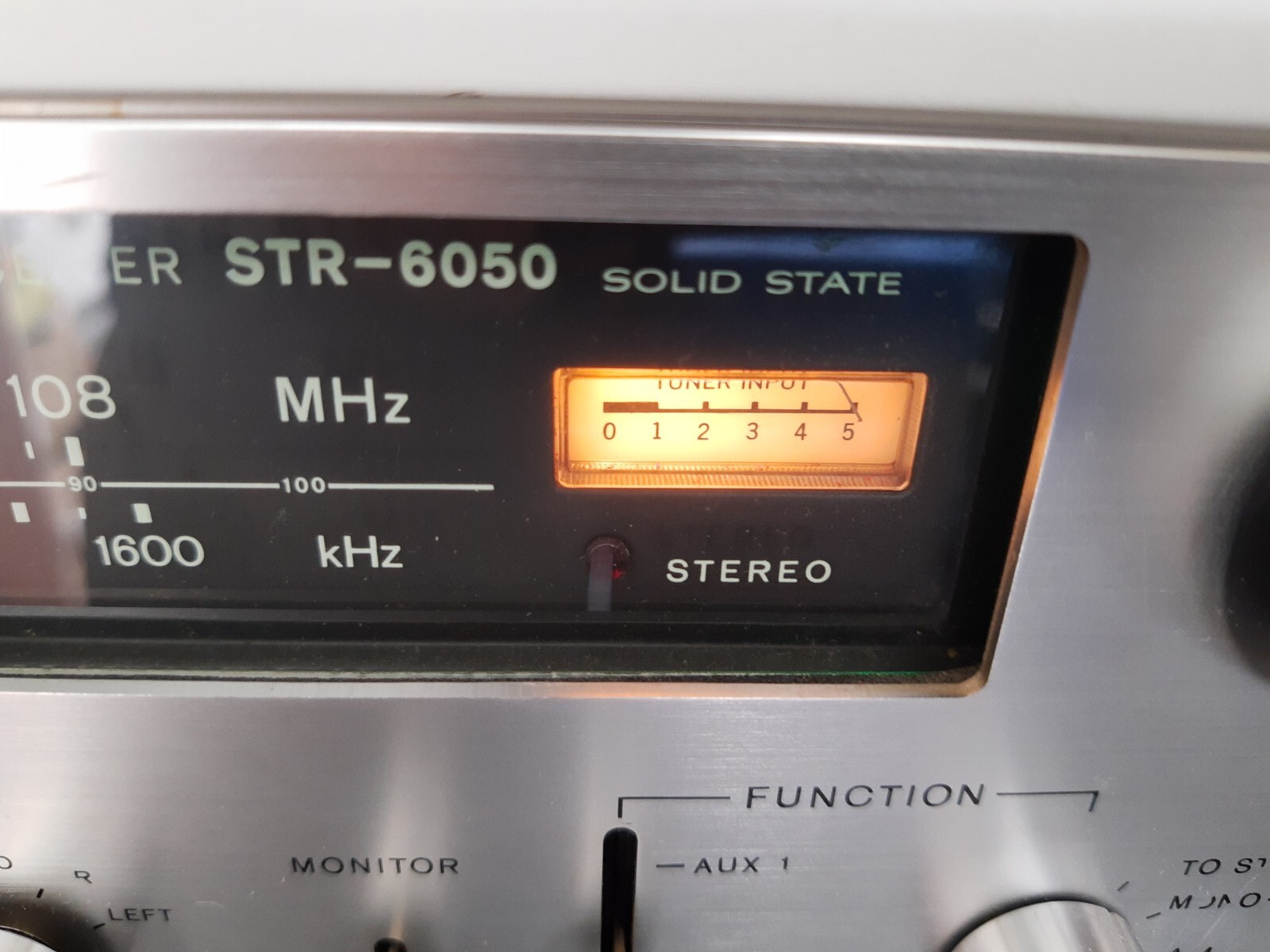 Sony STR-6050 AM/FM Stereo Receiver