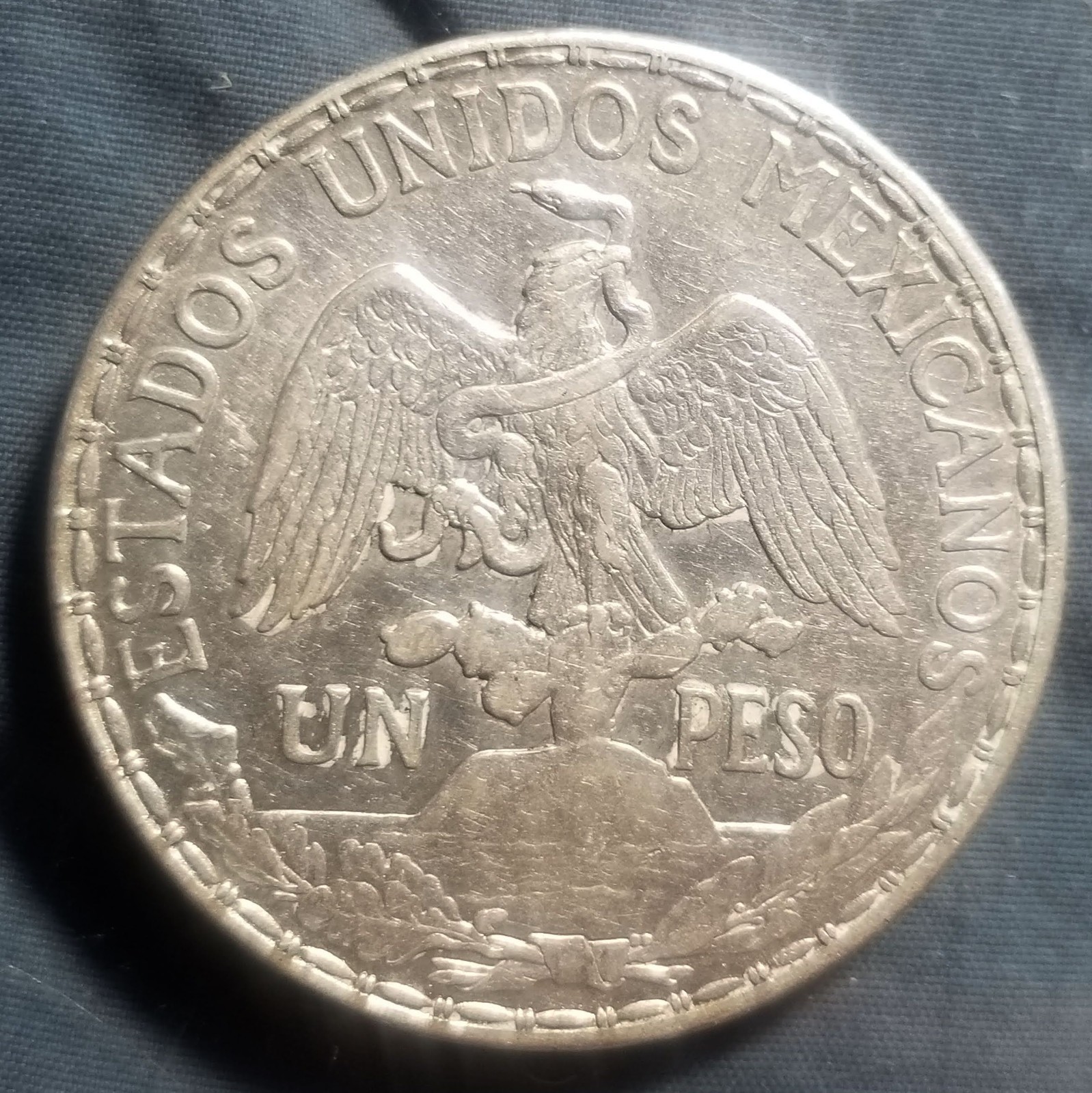 1913 MO MEXICO SILVER CABALITTO PESO AU+