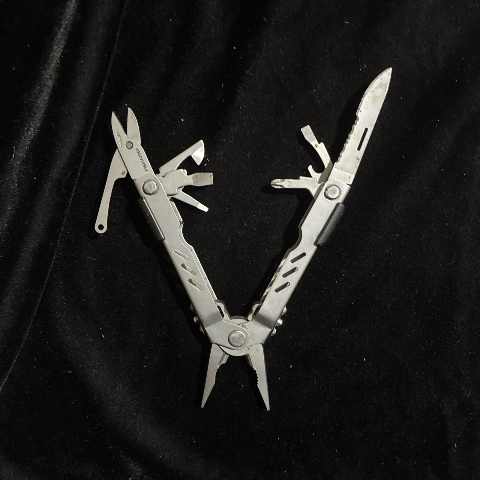GERBER LEGENDARY BLADES COMPACT SPORT MULTI-PLIER 400 STAINLESS MP40 (B33003880)