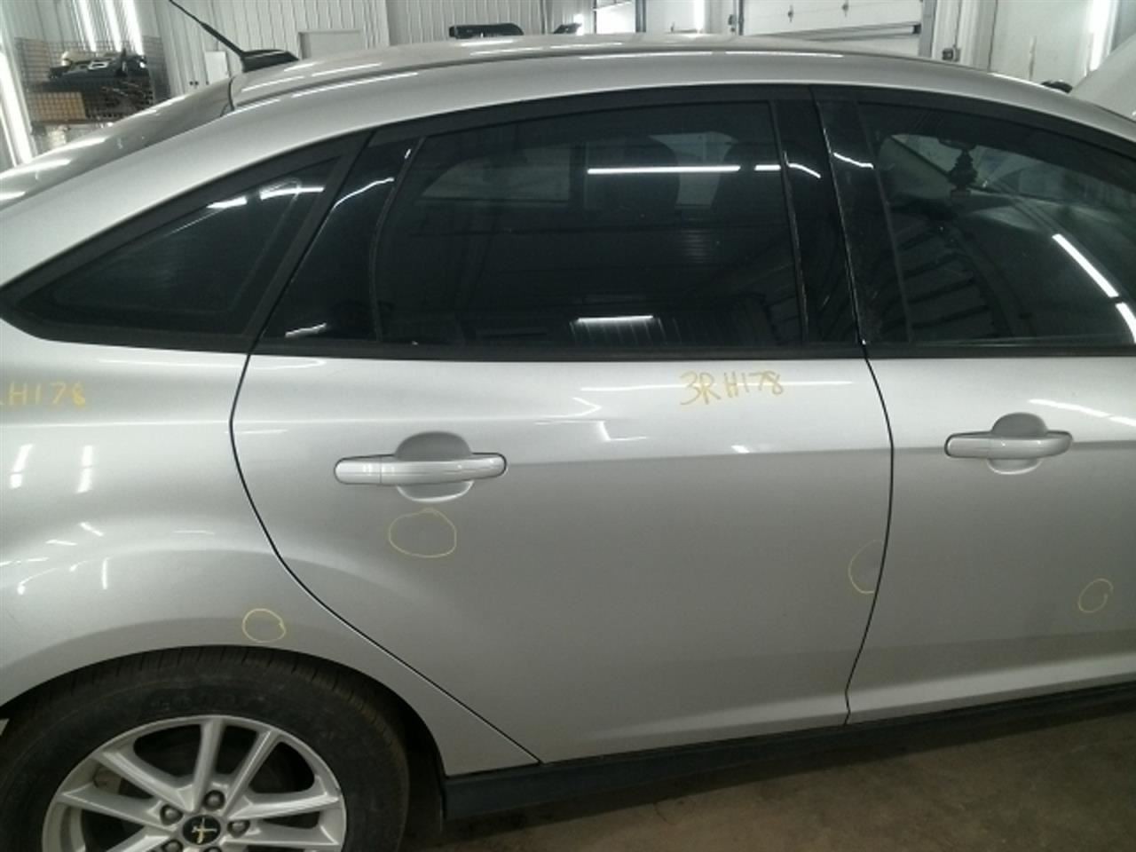 Driver Front Spindle/Knuckle ABS Electric EV Fits 12-18 FOCUS 104920762