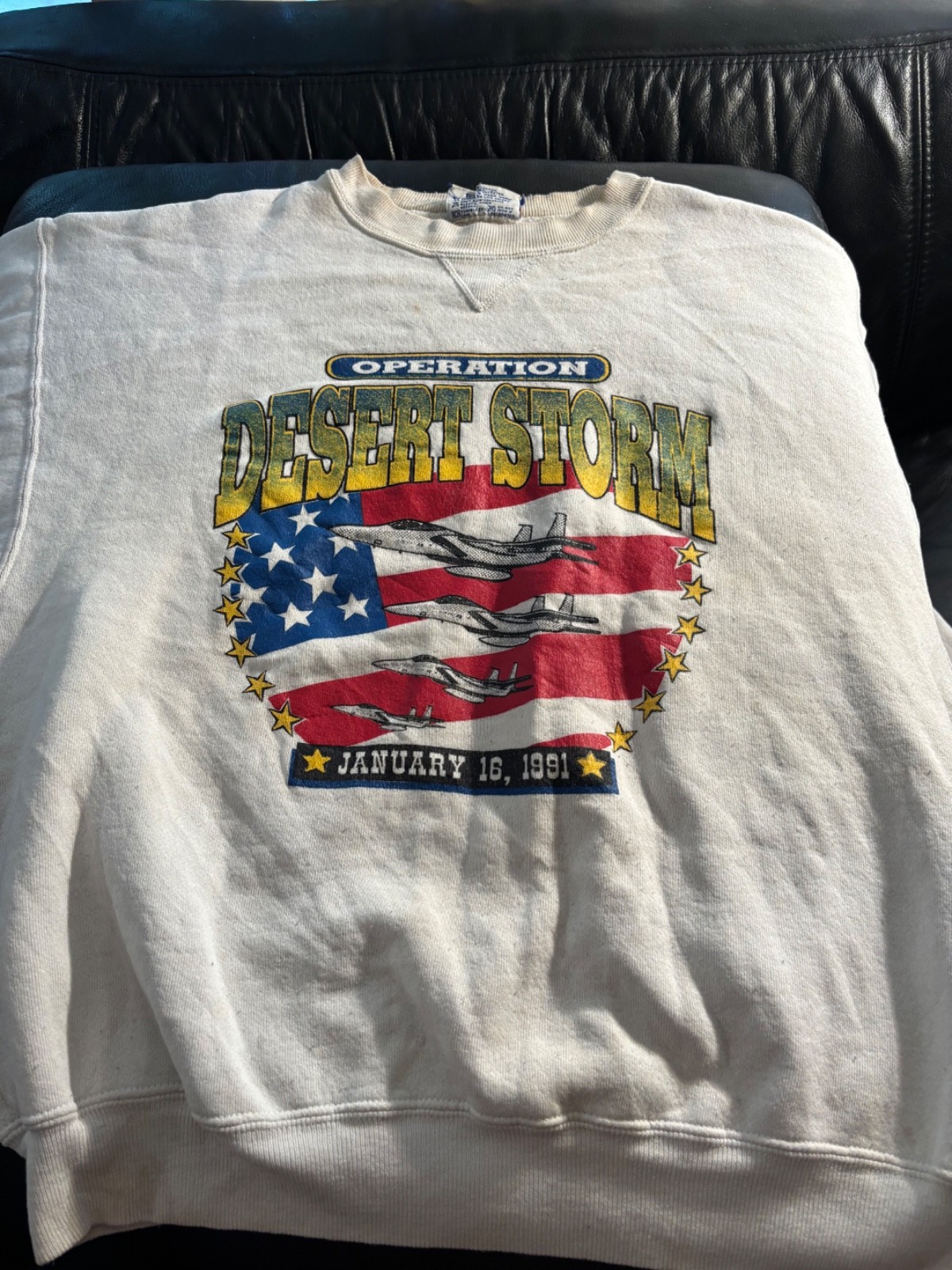 Operation Desert Storm Vintage 1991 sweatshirt Hanes M military Iraq 1st war