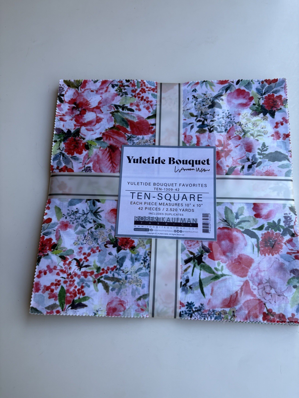 Yuletide Bouquet Favorites Layer Cake Quilting Fabric  New