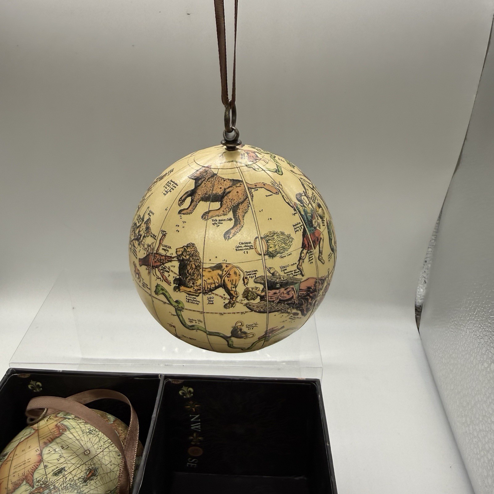Authentic Models GL032 Earth & Heavens AD1551 Curiosities Maps Atlases Globes