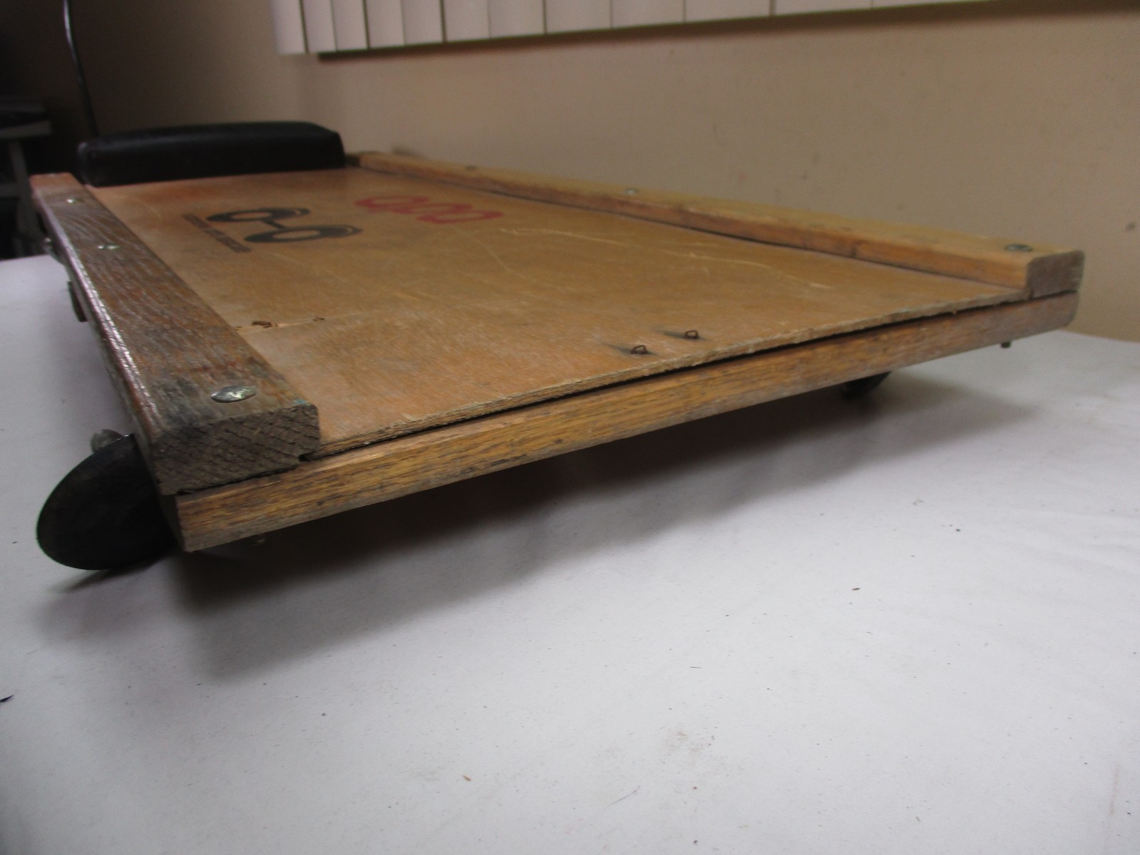 Vintage Car Mechanic Roller Creeper w/Head Rest Automotive Parts Association APA