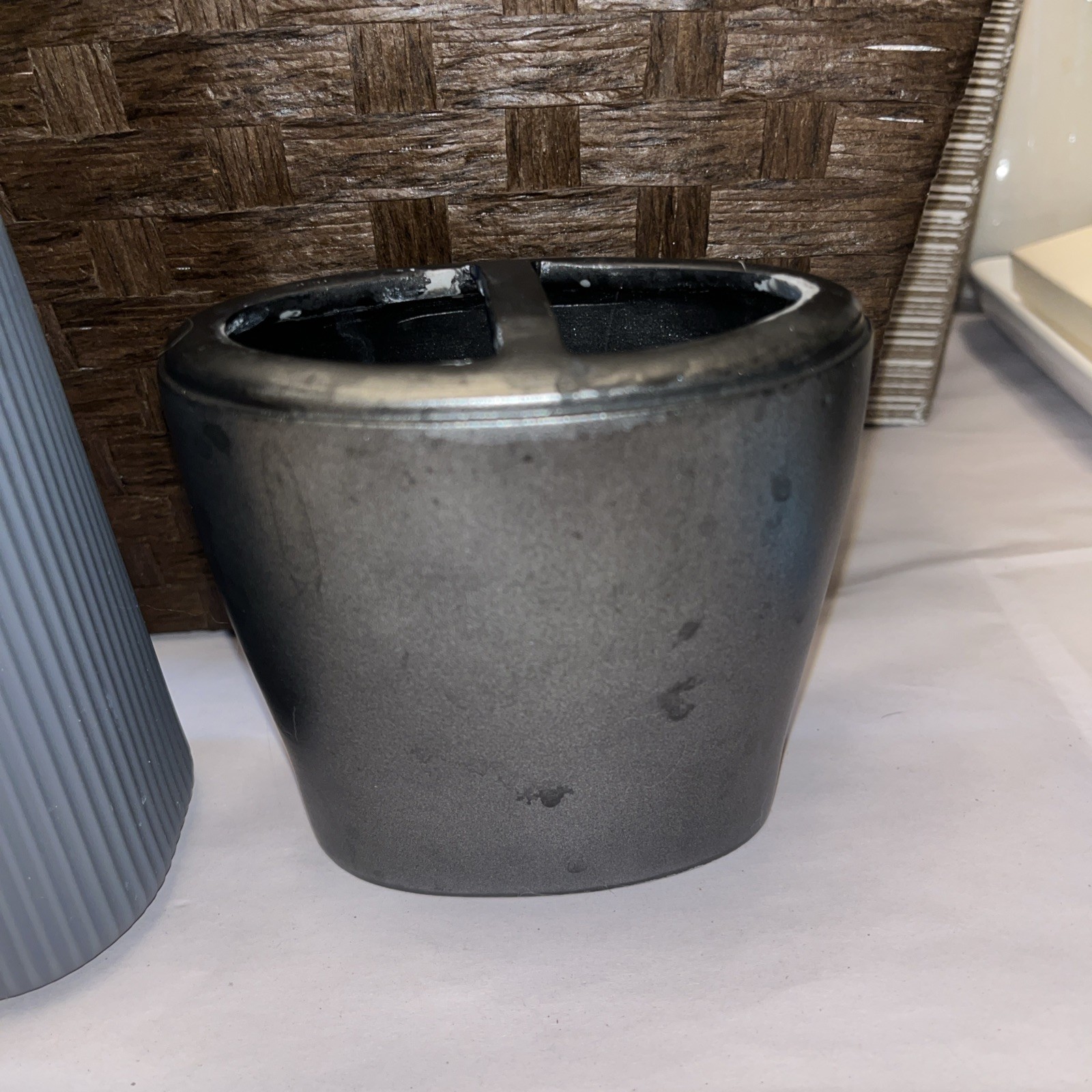 Modern Soap Dispenser & Floral Toothbrush Holder-2 Common Bathroom Accessories