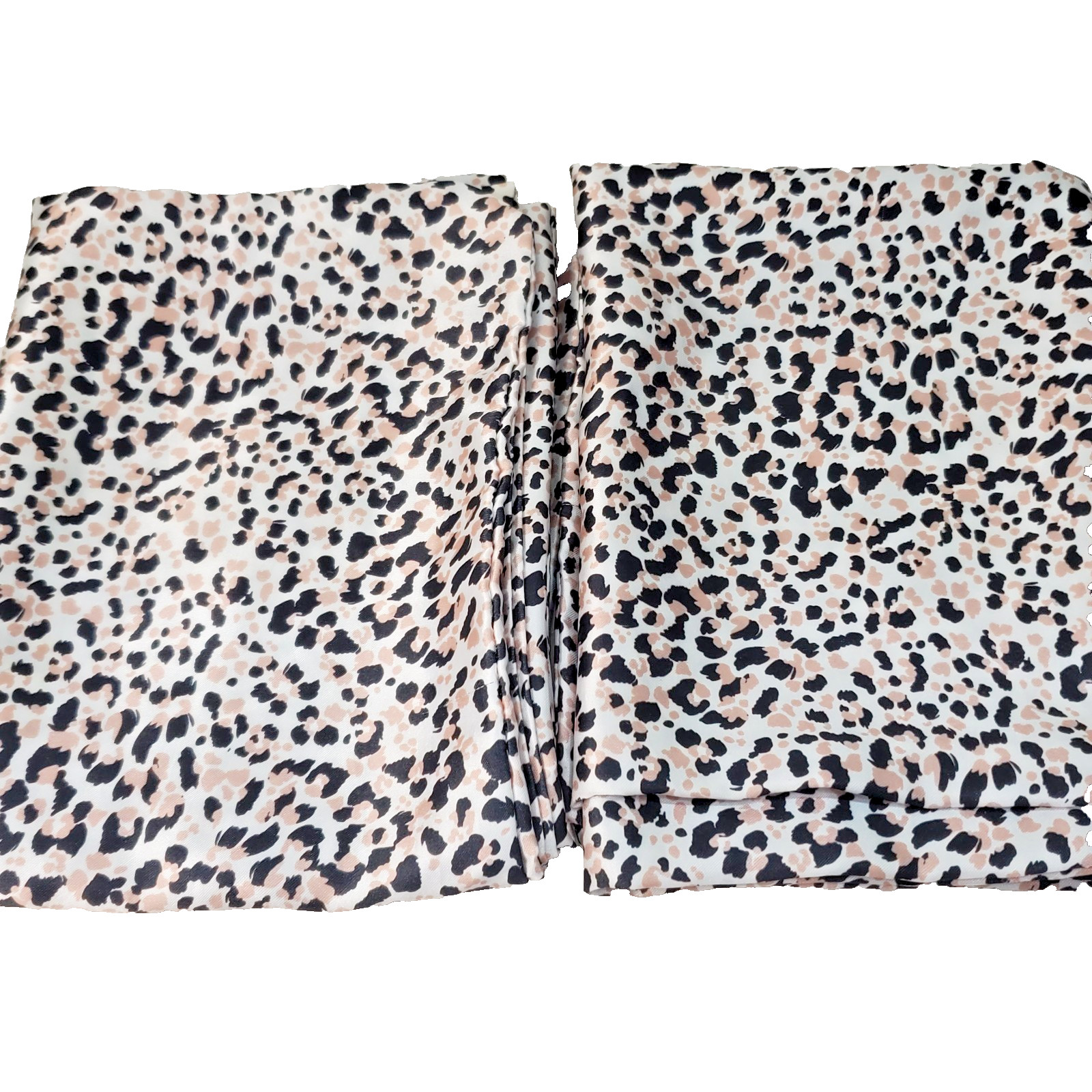 Karl Lagerfeld Paris Cheetah Print Standard Pillowcases Set of 2 Pillow Cases