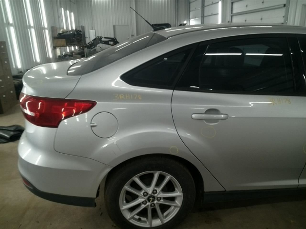 Driver Front Spindle/Knuckle ABS Electric EV Fits 12-18 FOCUS 104920762
