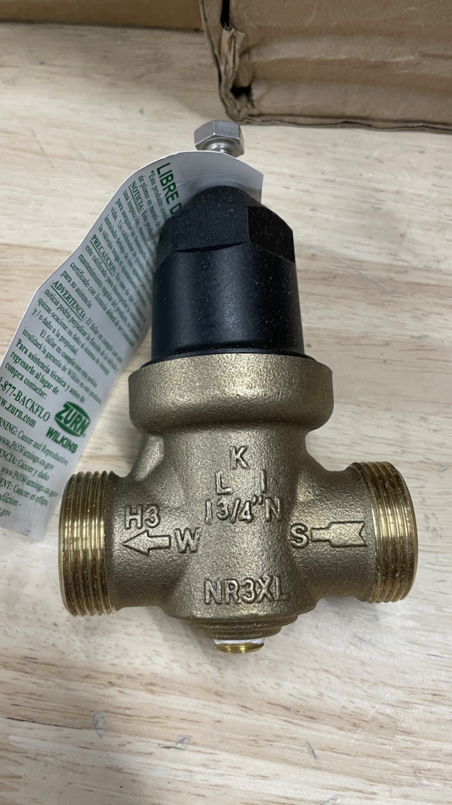 ZURN 34-NR3XLDULUP Pressure Reducing Valve, Dual Integral FNPT Connections, 3/4"