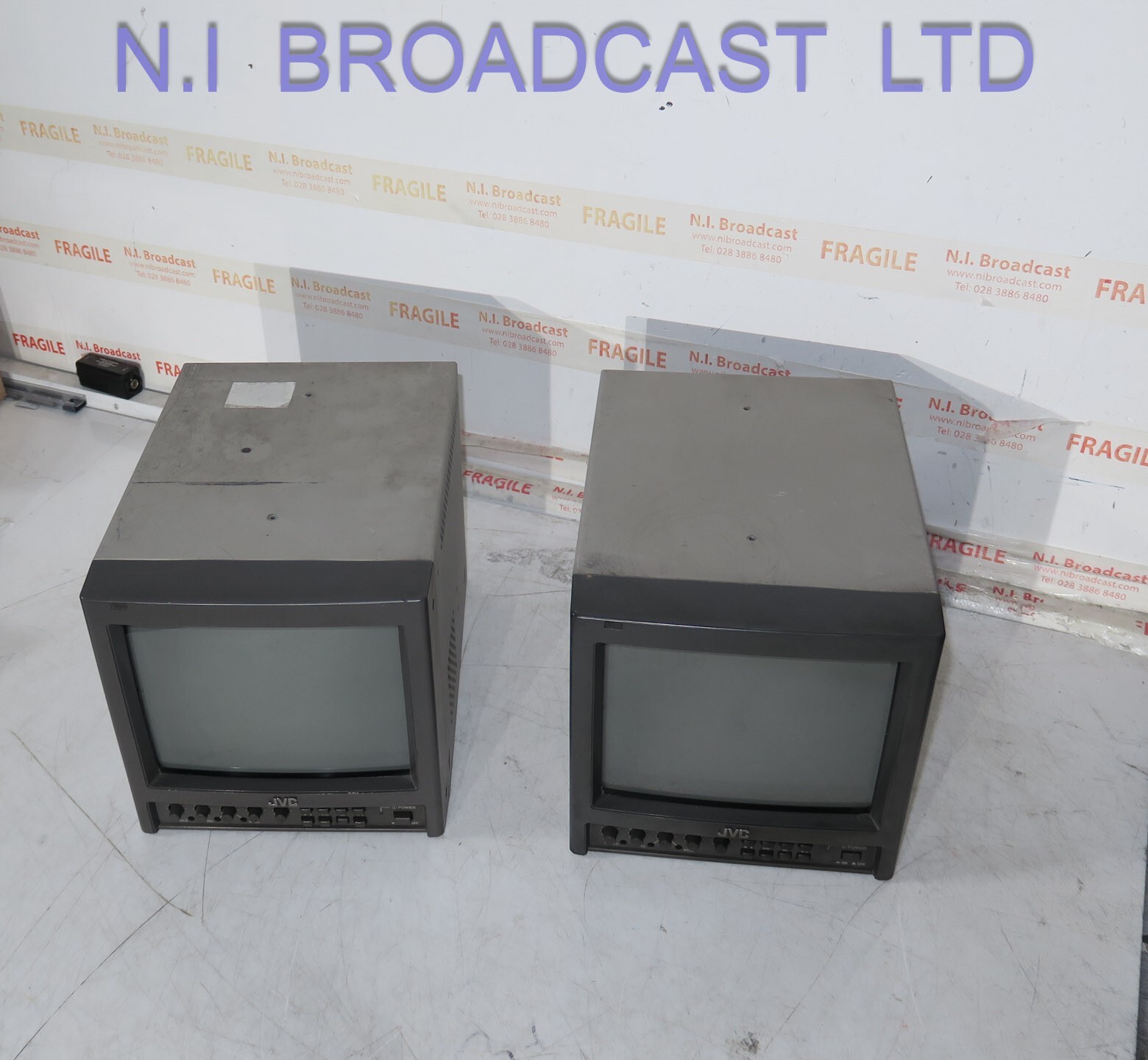 Faulty JVC 10inch crt composite / Y/C  tm-1010pnk monitor +audio  (retro gaming)