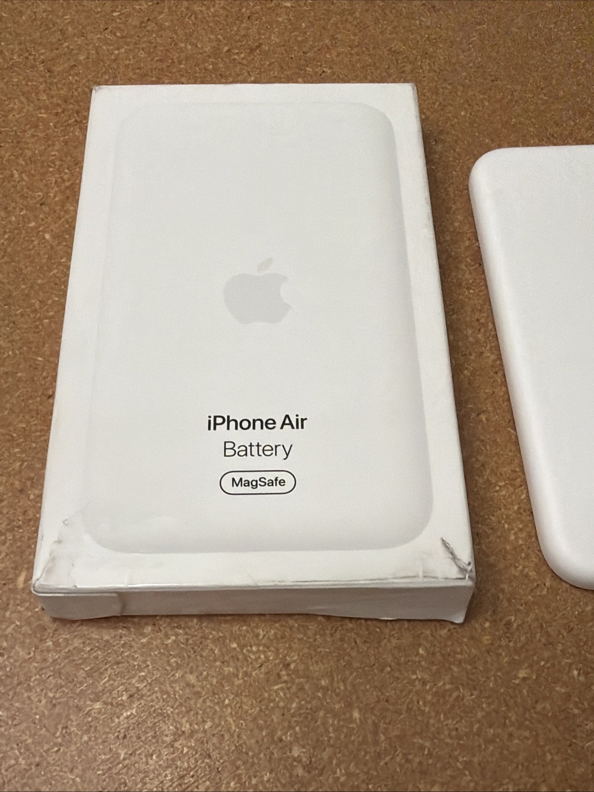 Apple iPhone Air MagSafe Battery Pack MGPG4AM/A