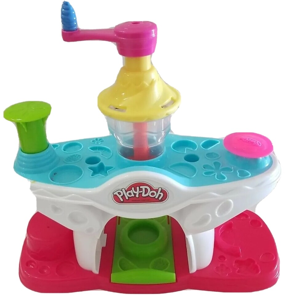 PLAY-DOH Sweet Cafe Swirling Shake Shoppe 2010 Hasbro Not Complete Missing Parts