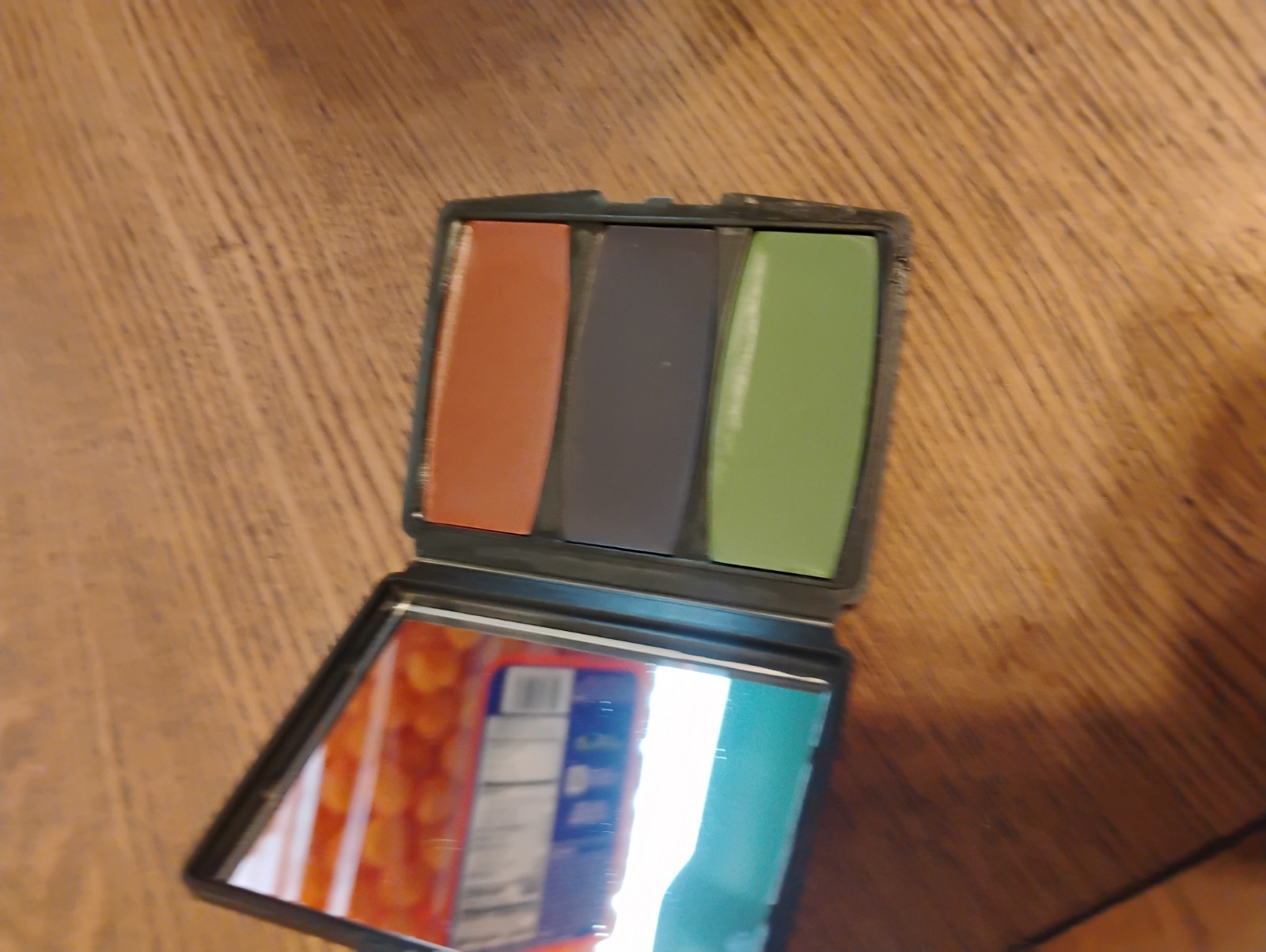 New Open Pkg Camo Compac Camouflage Makeup Kit