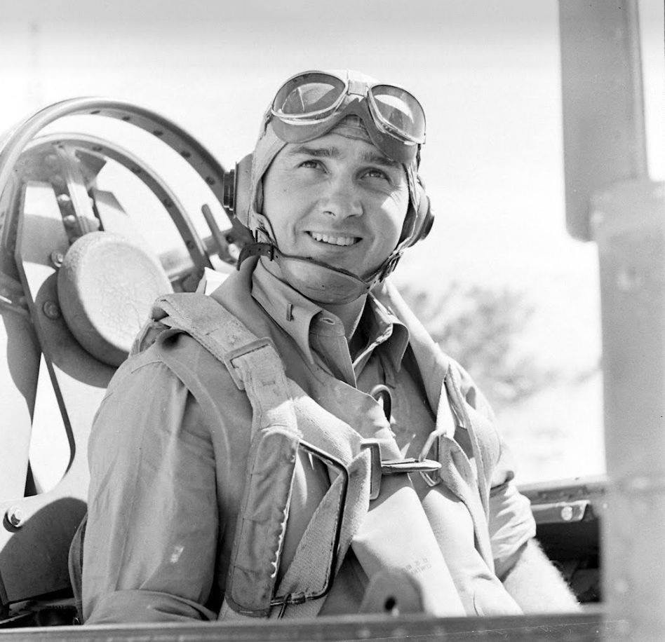 WW2  Photo WWII US Navy Dauntless SBD Pilot  Midway 1942 World War Two / 5313