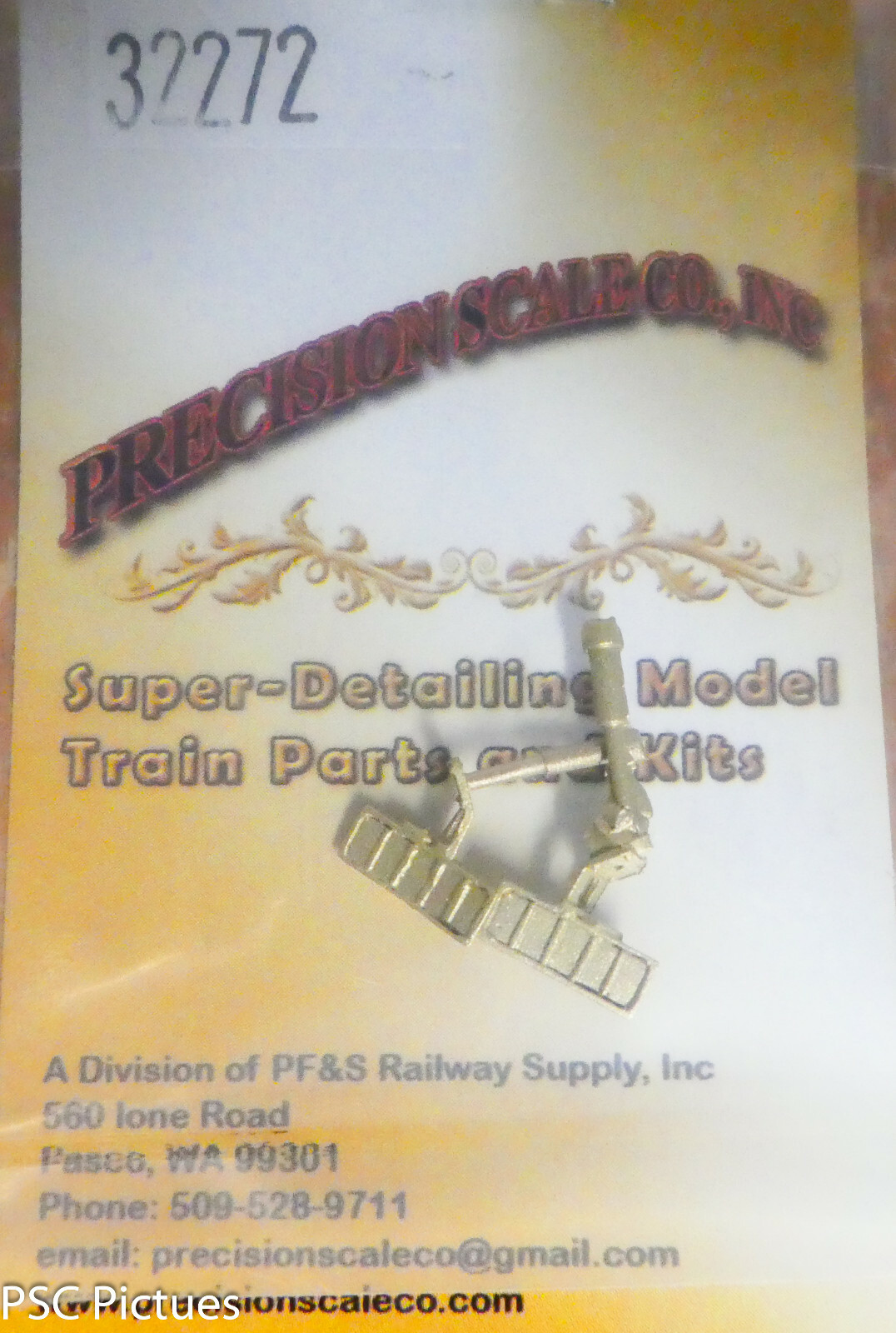 Precision Scale HO #32272 Number Boards, D&RGW Type R&L (Brass Castings)