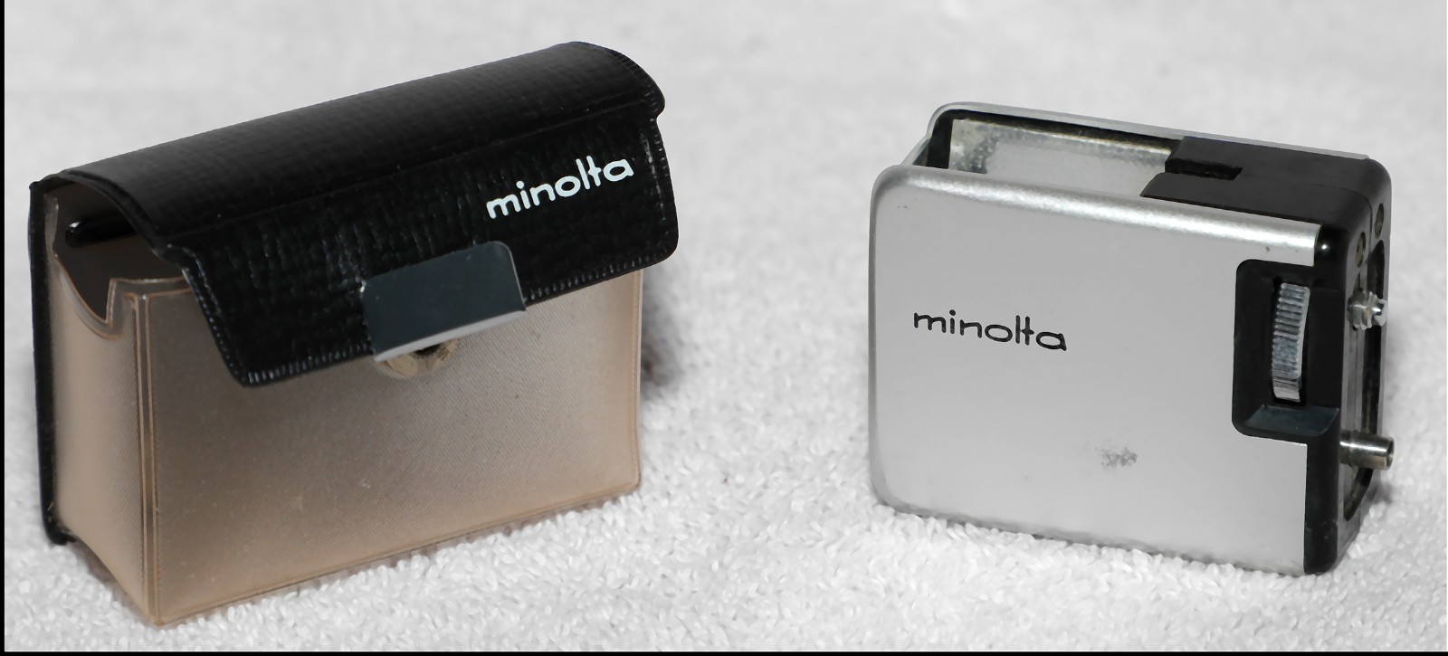Minolta MG-S  Flashgun Flash Gun in original case. VG