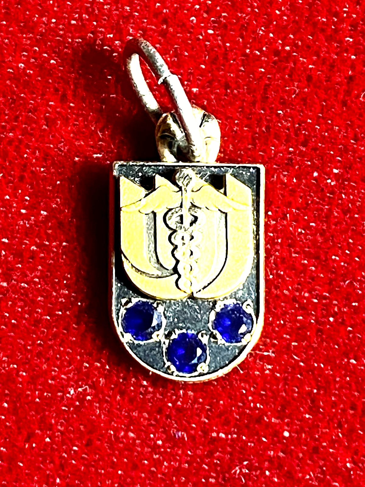 GOLD-University of Utah Medical Dept Pin OC Tanner 3 sapphires  1/5 10K GF 2 gms