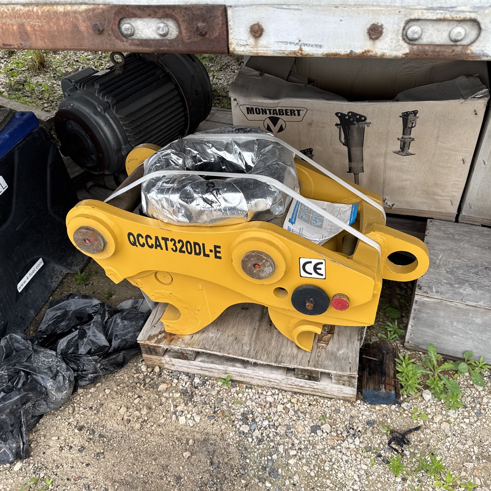 Cat Excavator 320 Coupler Hydraulic Quick Connect 80 Mm Pins New Caterpillar