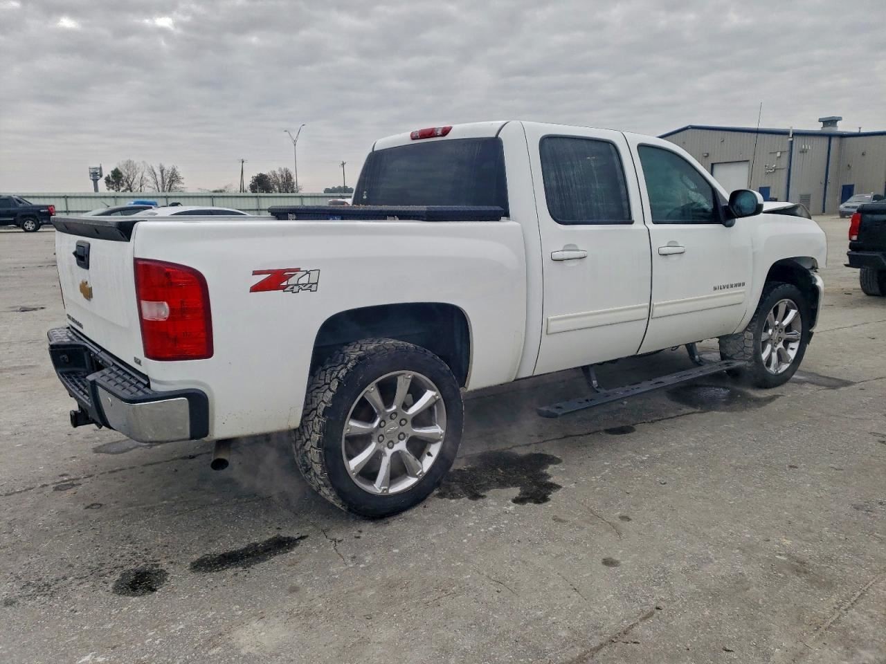 SILVRDO15 2013 Glove Box 4958389